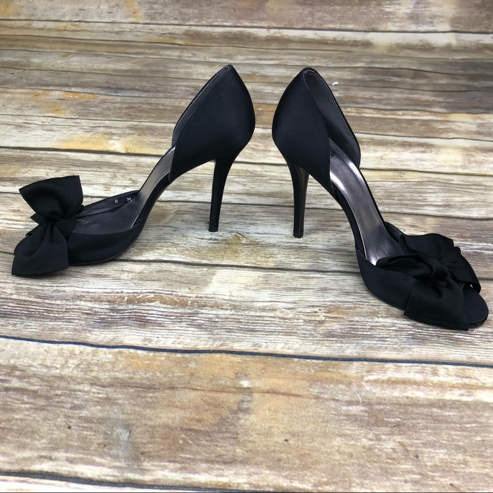 Stuart Weitzman d'Orsay Pumps Slim Heels Size 8M